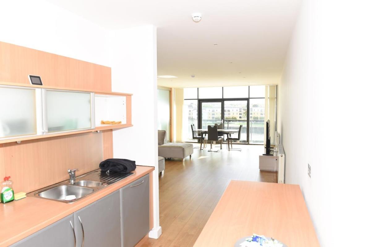 Hydro With Great Views Apartment